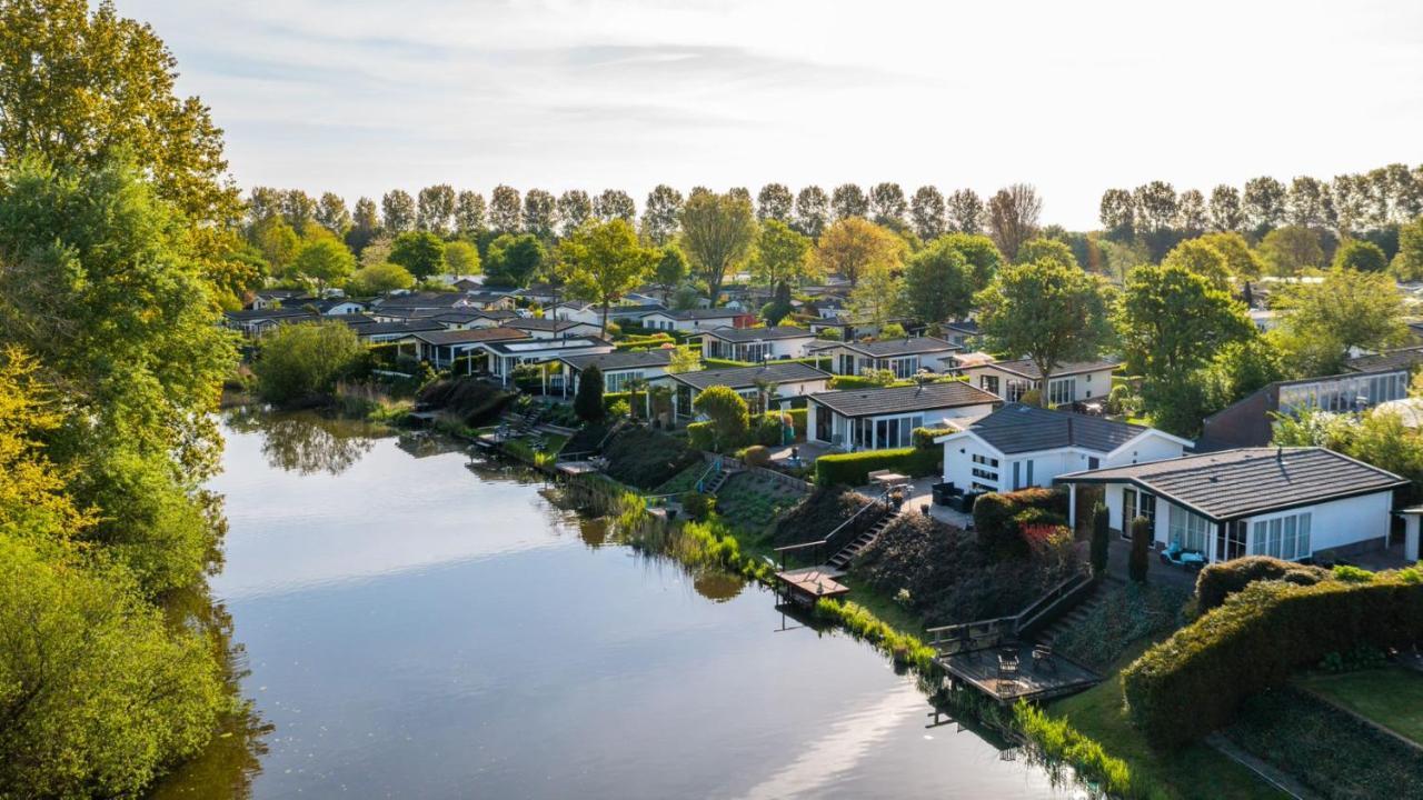 Europarcs Molengroet Hotel Noord-Scharwoude Exterior photo